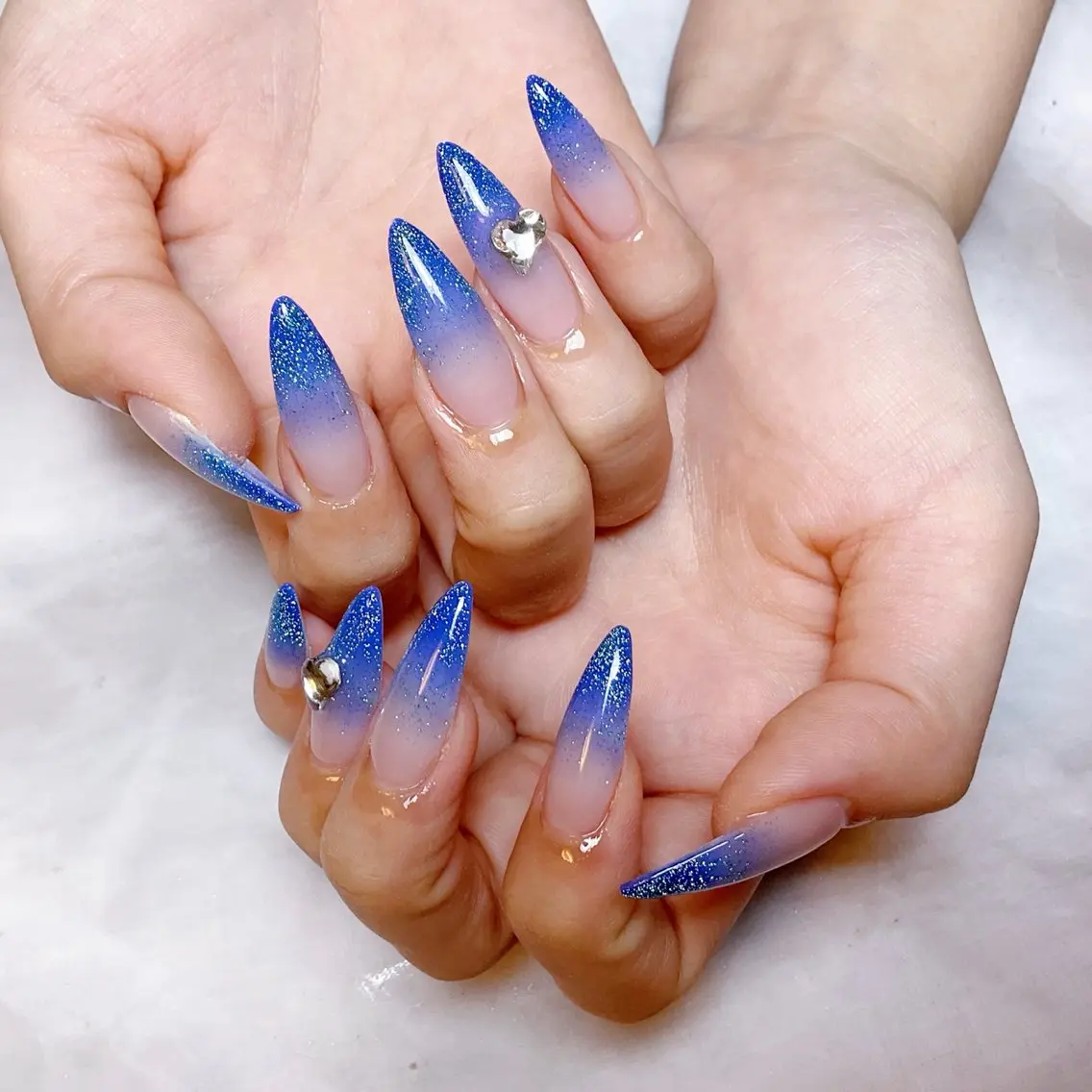 ネイル ハンドネイル 🍭Yun nail hyejin🌸のネイルデザイン
