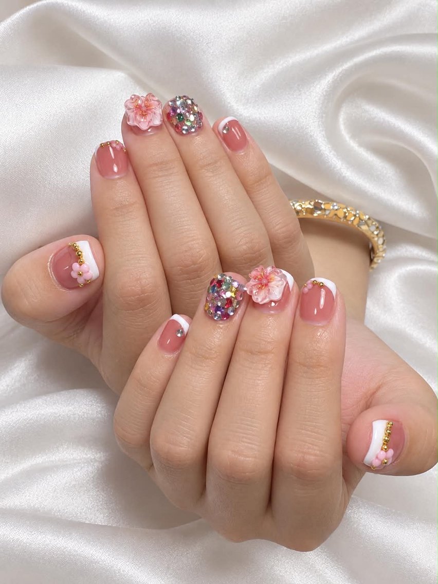 ネイル KIRA LILYのネイルデザイン
