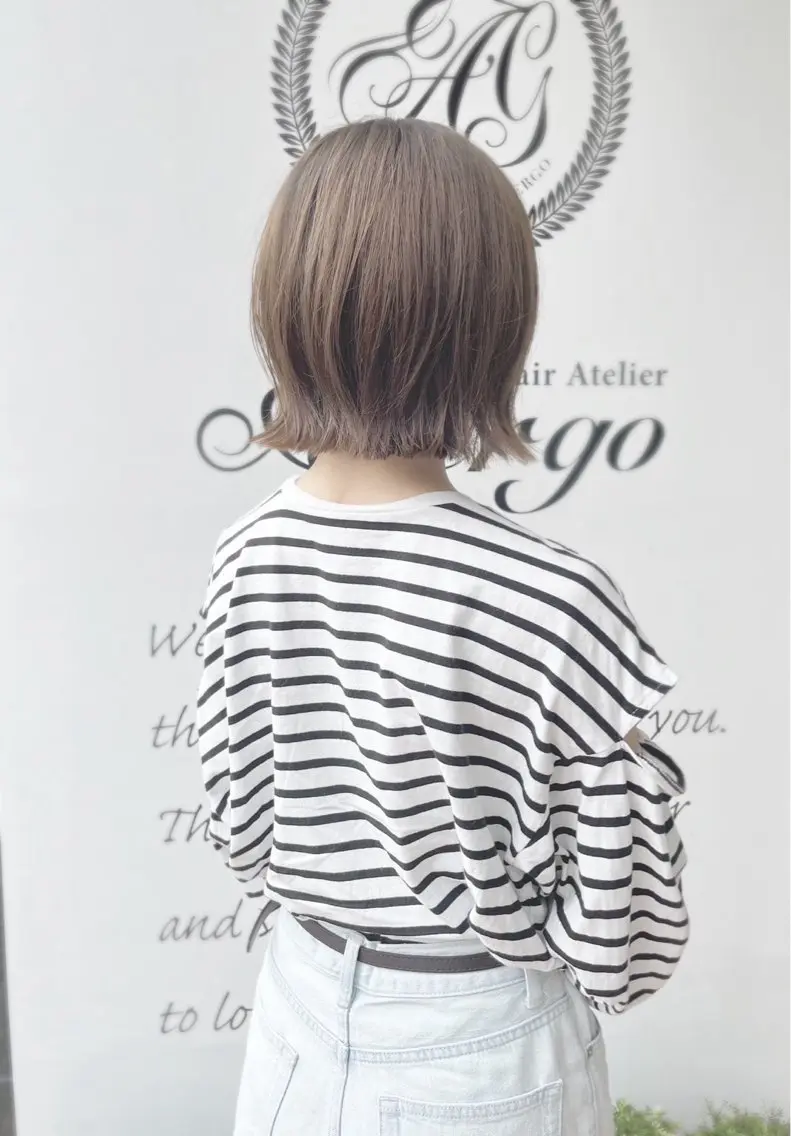 ミディアム カラー ベージュカラー ブリーチ ミルクティーベージュ 政木 紳吾のヘアスタイル