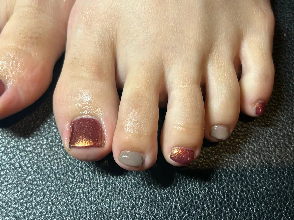 ネイル フットネイル AMUCI NAIL Shihomiのネイルデザイン