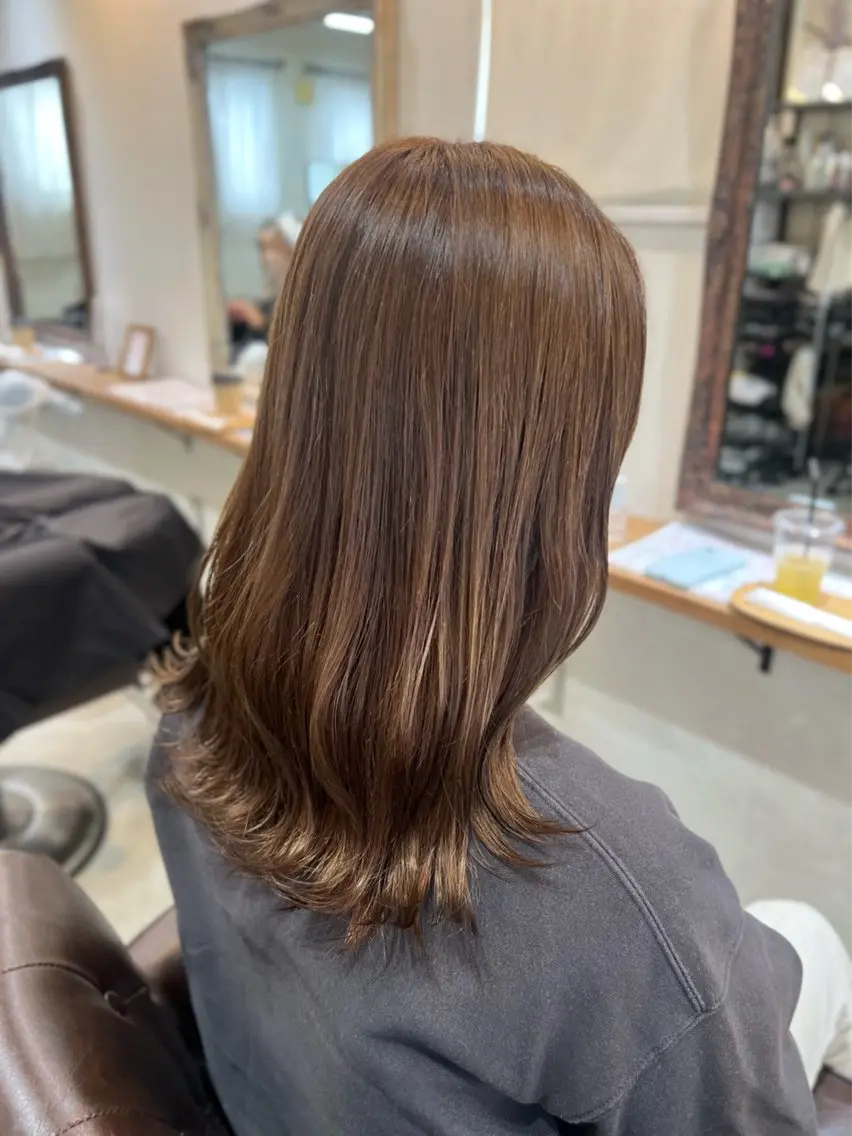 カラー ヘアカラー トリートメント Sakura / ETOILE+のヘアスタイル