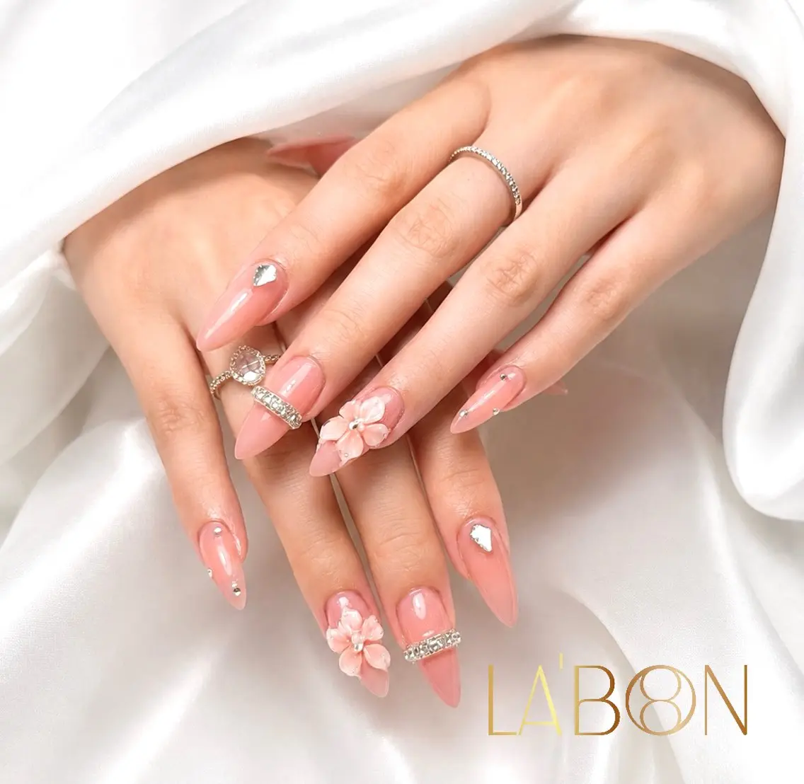 ネイル アートネイル ジェルネイル キラキラネイル 韓国ネイル ロングネイル Labon Nails Artのネイルデザイン