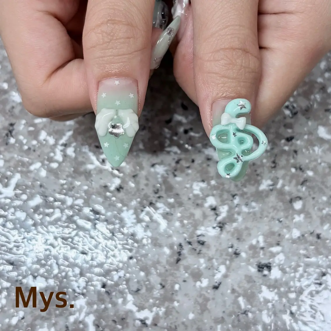 ネイル ハンドネイル Mys. 三上紗紀のネイルデザイン