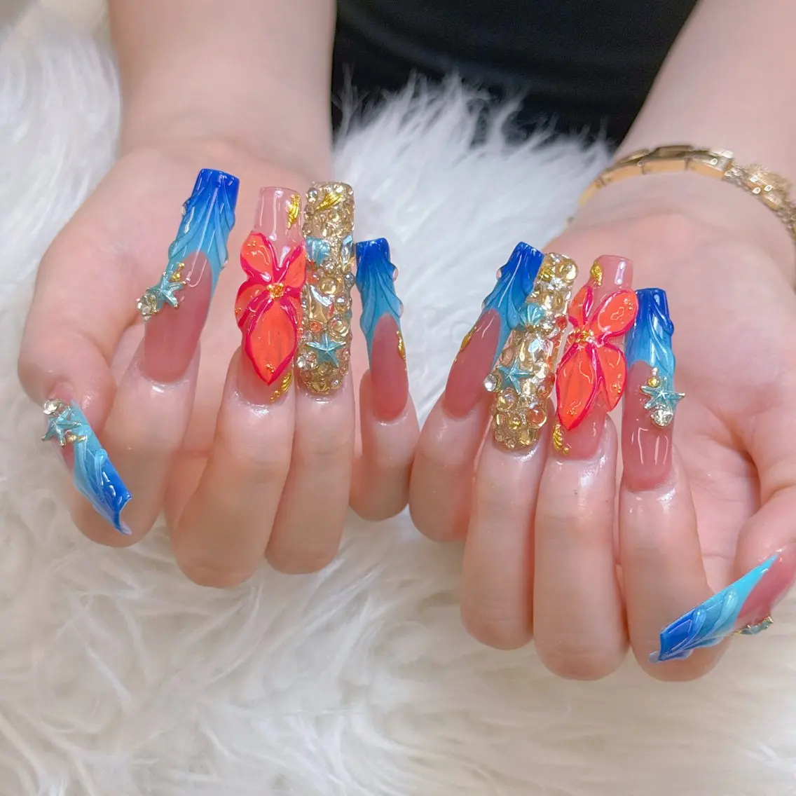 ロング ハンドネイル Anh 高田馬場のネイルデザイン