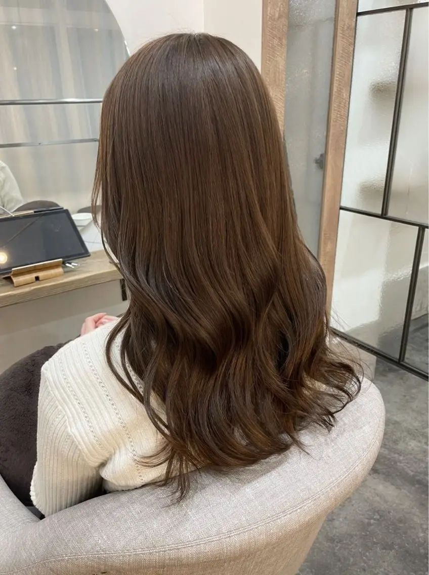 ロング カラー ヘアカラー 🍒モテ暖色カラー × うる艶✧ ゆなのヘアスタイル