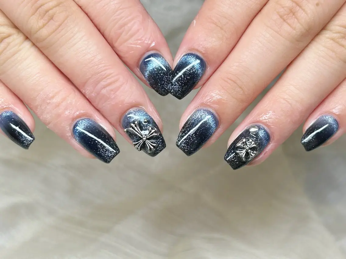 ネイル アートネイル 成人式 長さ出し フットネイル マグネットネイル ハンドネイル Lino Nailのネイルデザイン