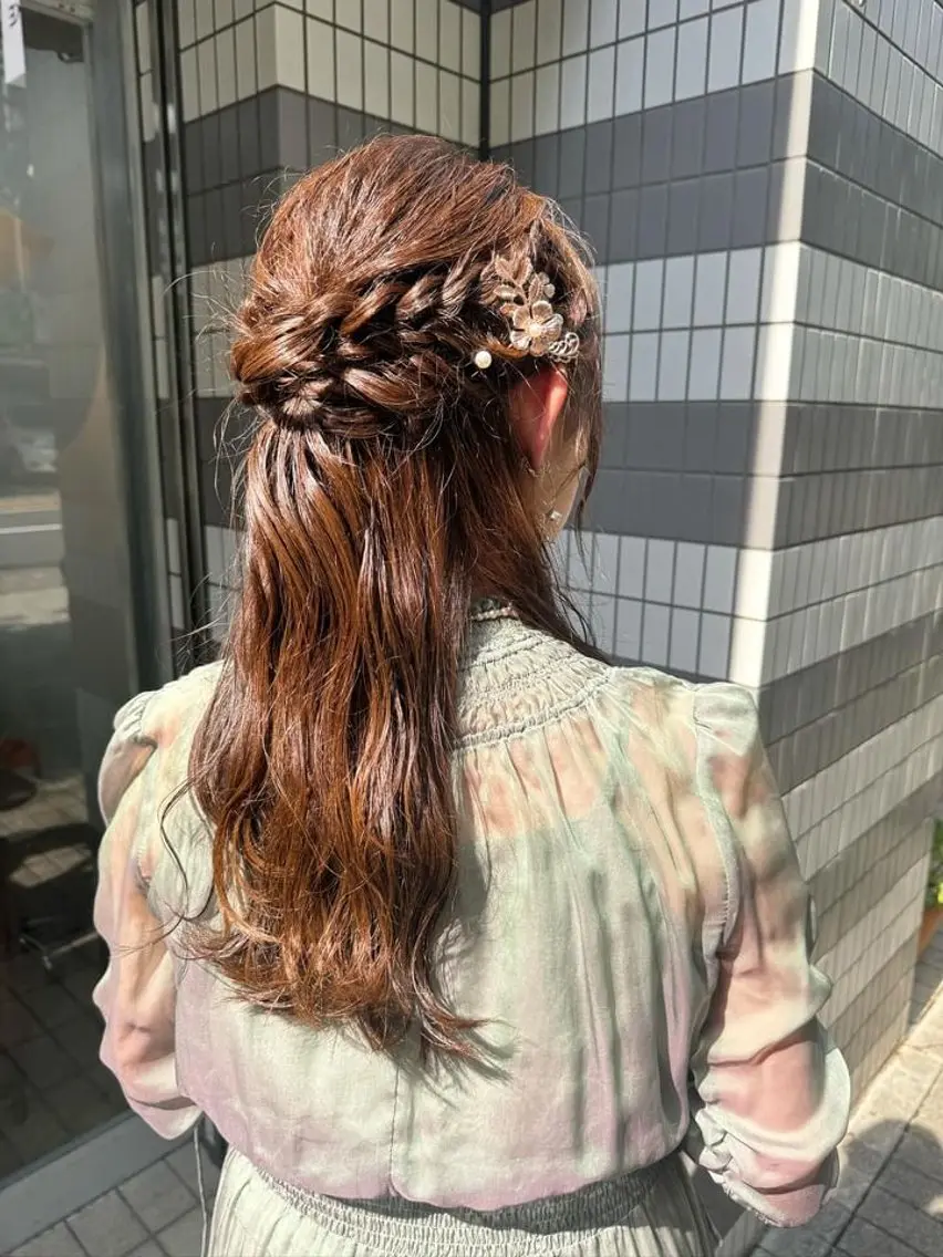 【早朝🉑お時間ご相談ください‼️】ヘアアレンジ💐の写真