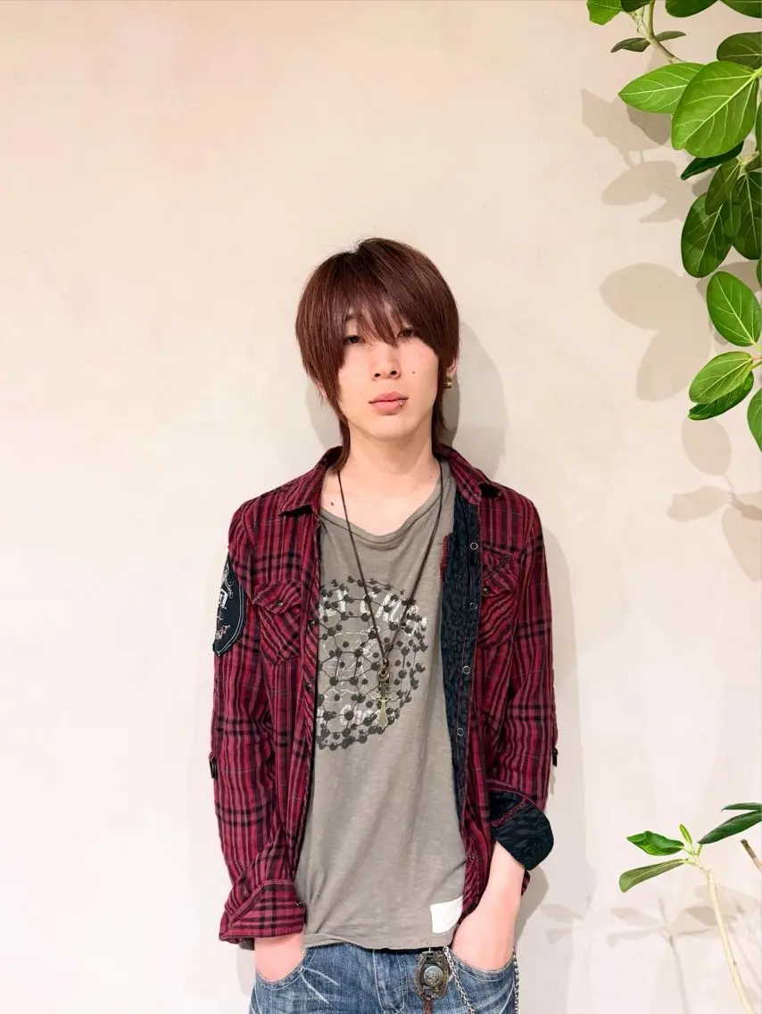 メンズ カット ヘアカラー 松本 威武のヘアスタイル