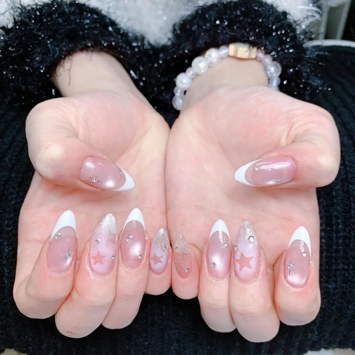ネイル オーロラネイル チークネイル 長さ出し フラッシュネイル フットネイル MaiBeauty HaNaのネイルデザイン