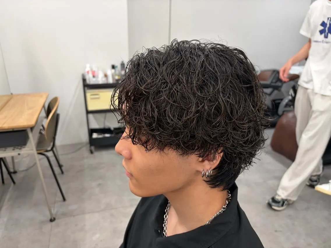 ミディアム パーマ カット パーマ メンズパーマ外屋敷 航のヘアスタイル