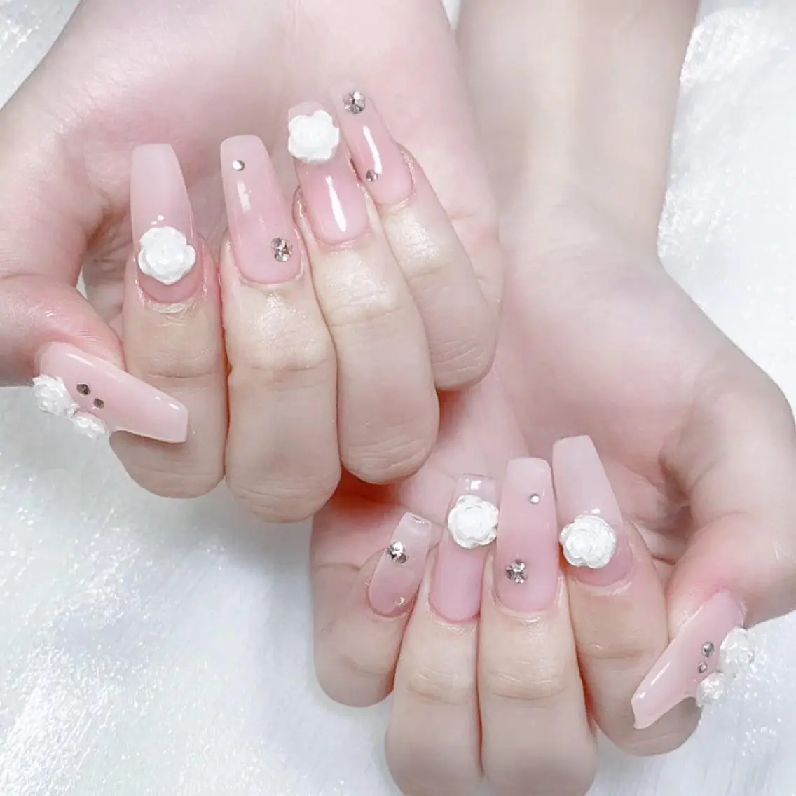 ネイル ハンドネイル Nail salon 木にいるのネイルデザイン