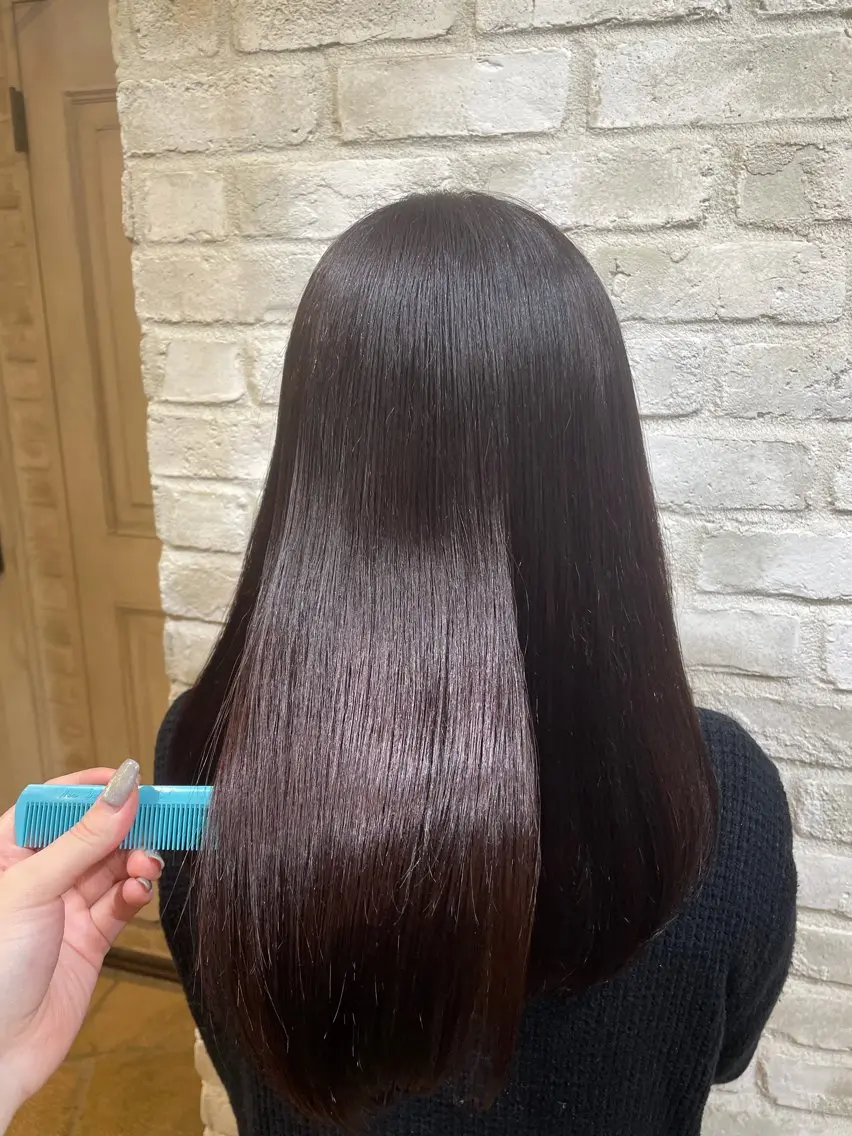 ロング カラー カット ヘアカラー せきや こころのヘアスタイル