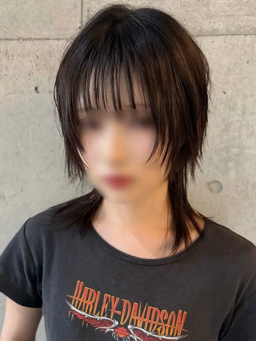 ミディアム ハッシュカット レイヤーカット ウルフカット ウルフレイヤー カット 韓国タッセルカット レイヤーカットのヘアスタイル