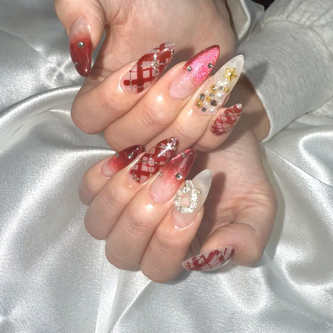 ネイル 持ち込み 冬ネイル クリスマス ハンドネイル ★Rinail... .のネイルデザイン