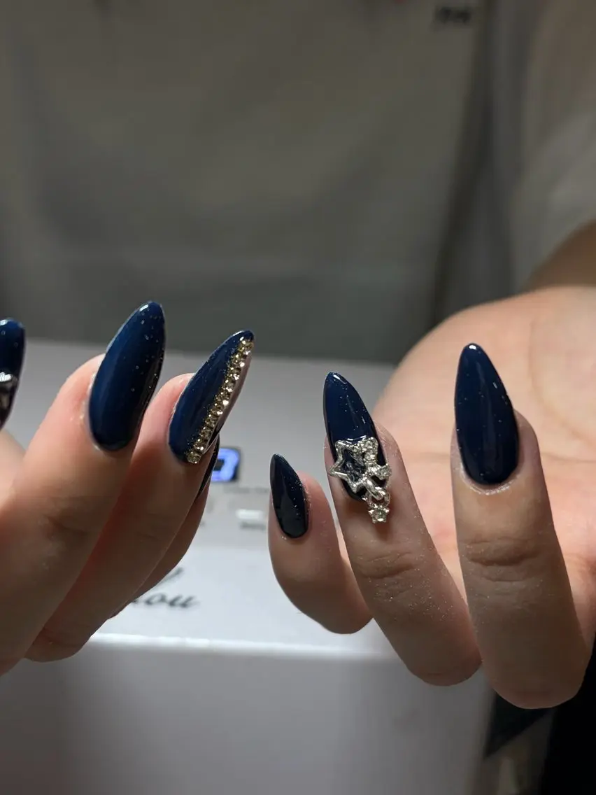 ネイル ハンドネイル Nailist Rinaのネイルデザイン