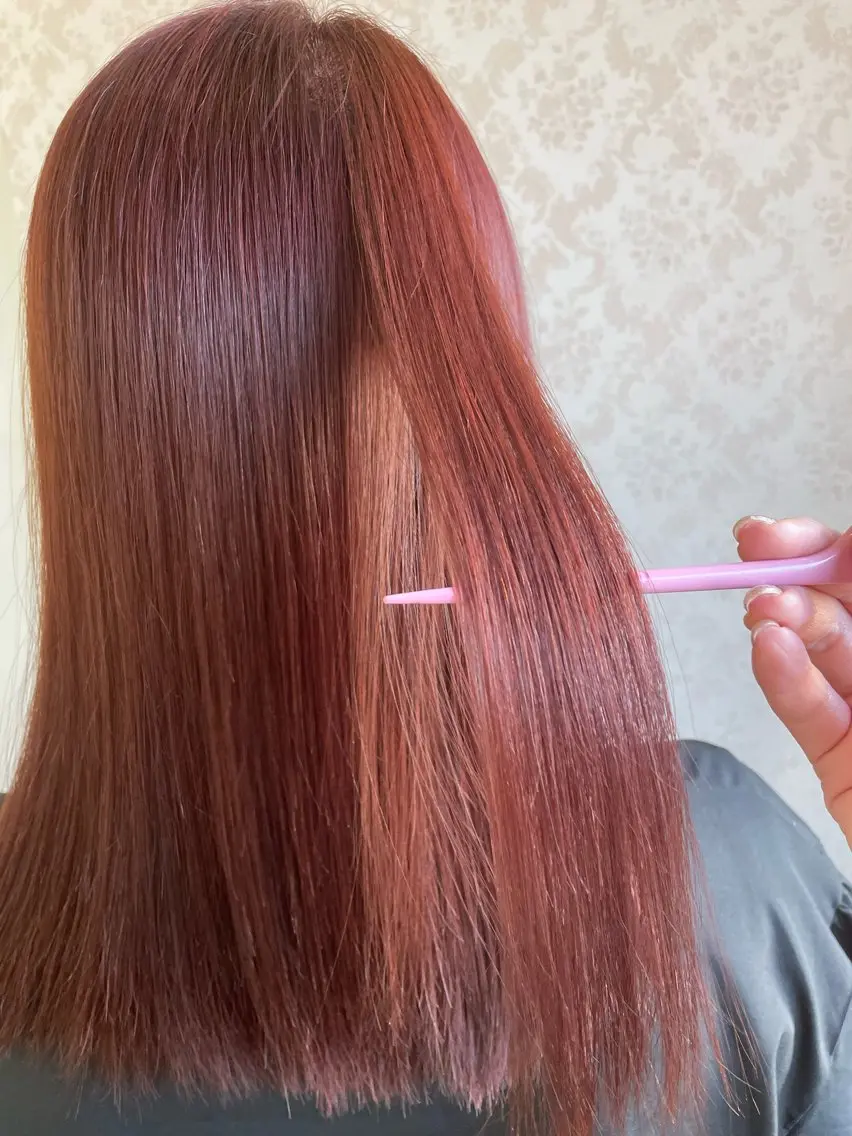 カラー ヒヨシ ルナのヘアスタイル