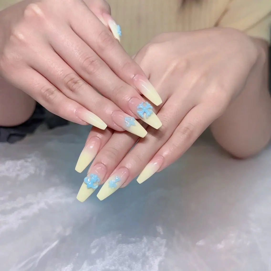 ネイル ハンドネイル HIN NAILのネイルデザイン