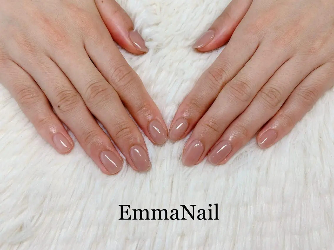 ネイル オフィスネイル ワンカラーネイル ハンドネイル salon EM&A emiのネイルデザイン
