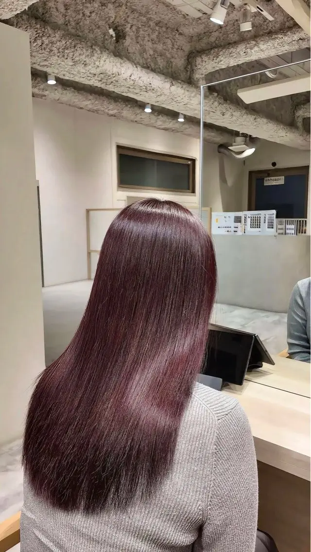 カラー 髪質改善 LOVEST 優月のヘアスタイル
