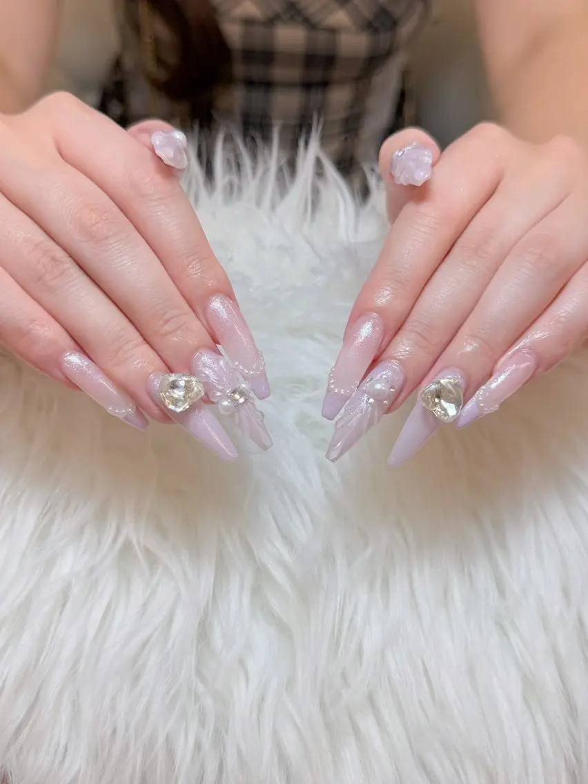 ネイル ハンドネイル ハンドケア Anh Nail 歌舞伎町のネイルデザイン