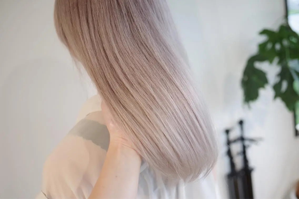 ロング カラー ヘアカラー トリートメント etore 矢場町 南沙希のヘアスタイル