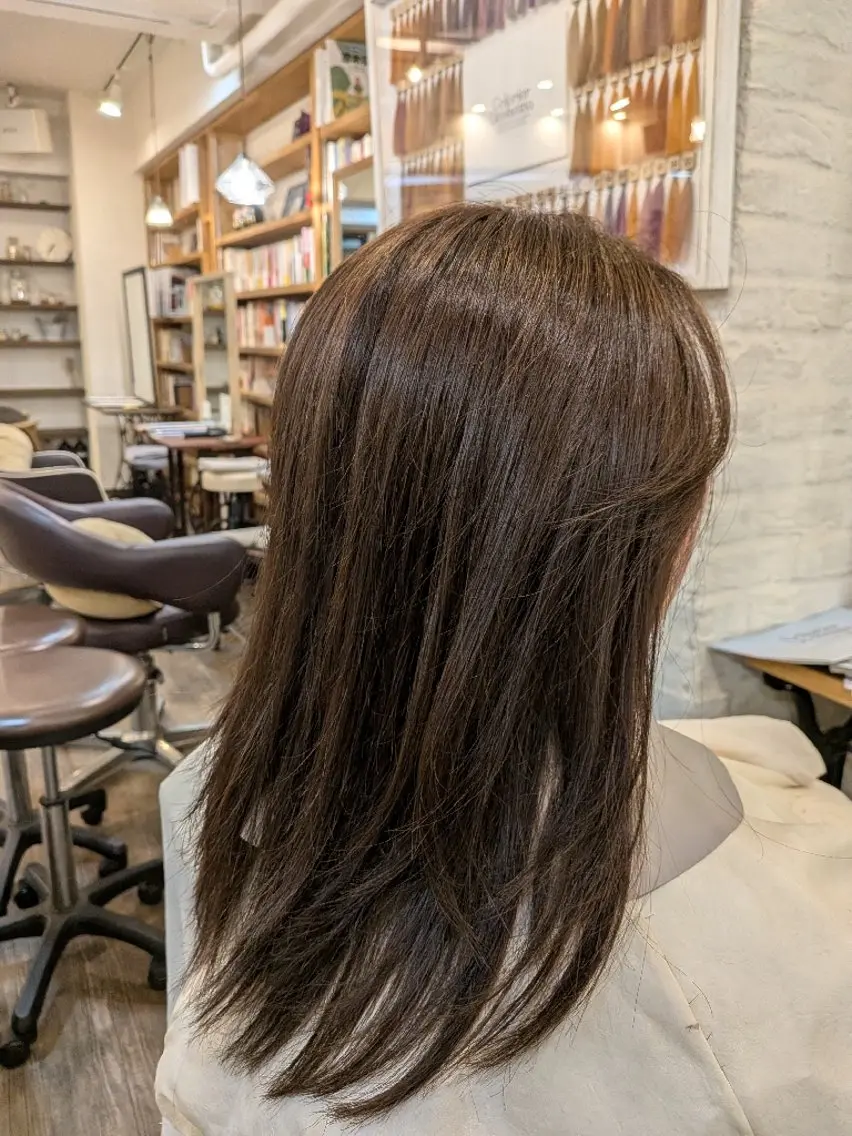 セミロング レイヤーカット カットモデル無料✂️ 菊池　位公のヘアスタイル