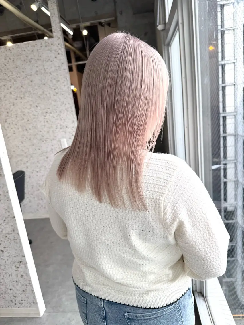 ミディアム カラー ヘアアレンジ ベージュカラー ブリーチ ケアブリーチ ダブルカラー ハイライトカラー ヘアカラー lani ブリーチ /ダブルカラーのヘアスタイル