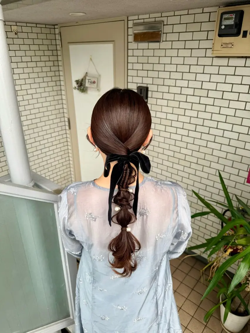 【平日限定❣️ヘアセット🧚🏻‍♂️🫧】お出かけ​〜​推し活、イベント、参列ヘアまで色んな場面におすすめ✨️の写真