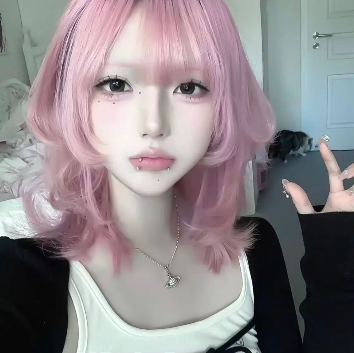 ミディアム カラー ヘアカラー トリートメント ヘッドスパ ヘアセット 🖤:抜け感×大人 スタイル/Aoiのヘアスタイル