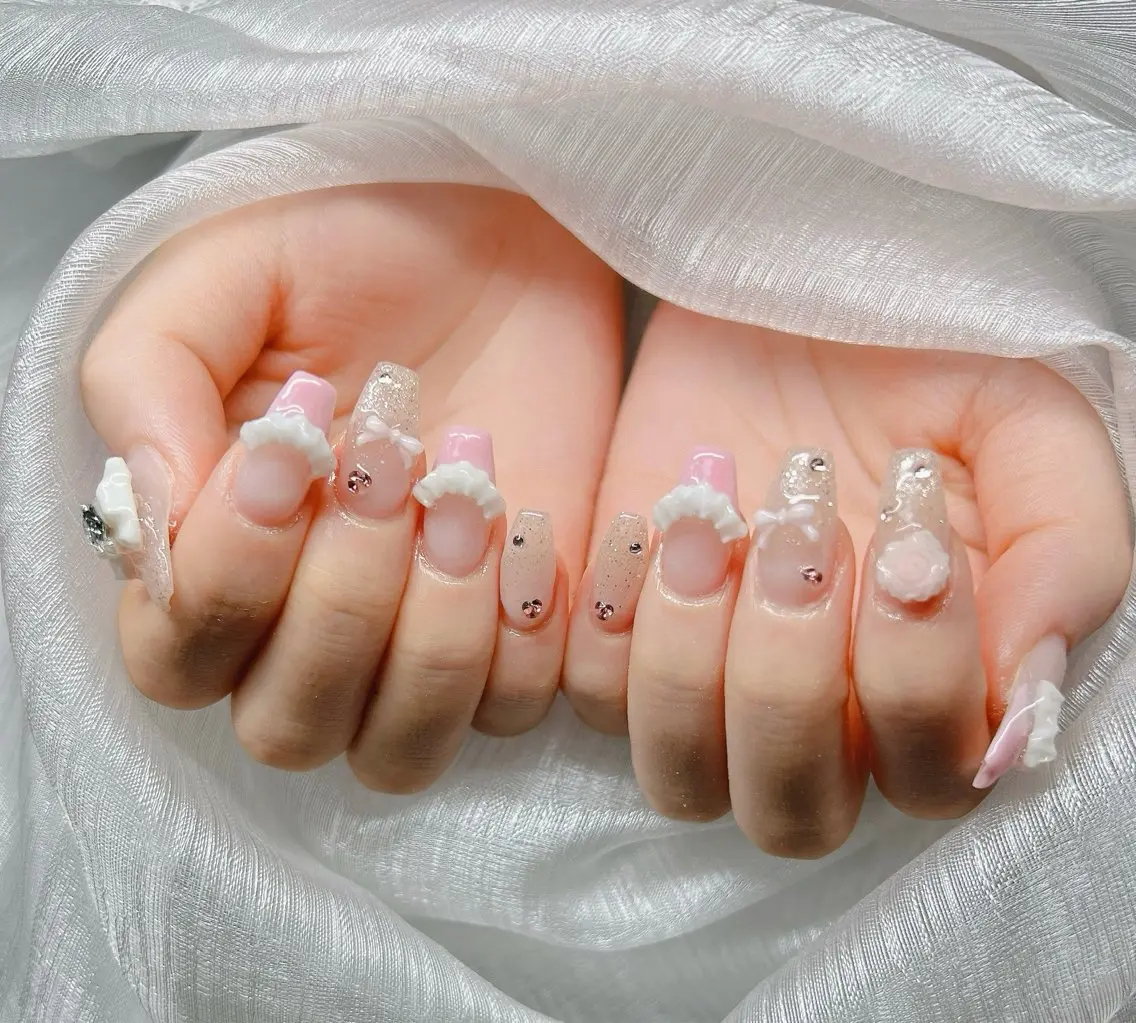 ネイル ハンドネイル Lee Nailsのネイルデザイン