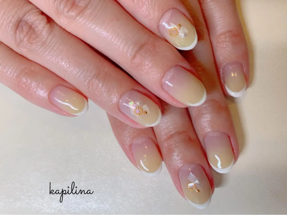 ミディアム kapilina salonの眉毛・アイブロウイメージ