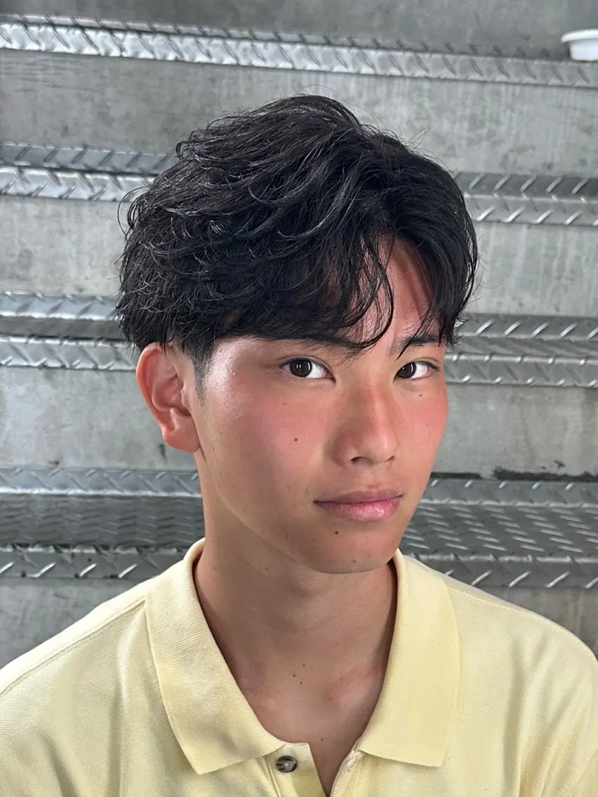 ショート パーマ メンズ 中原 祥太のヘアスタイル