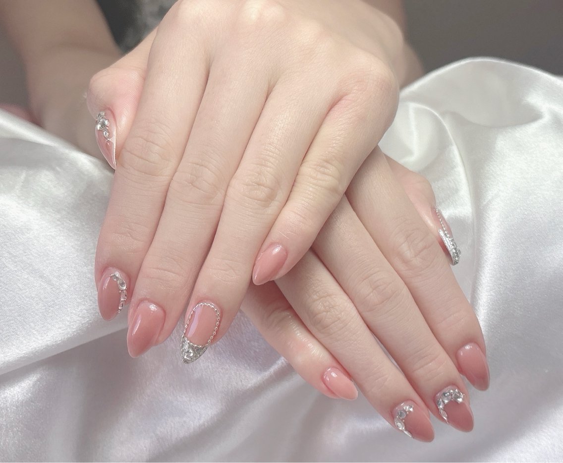 ネイル 桜ネイル 長さ出し フレンチネイル 韓国ネイル マグネットネイル ハンドネイル Kiwami nailsalonのネイルデザイン