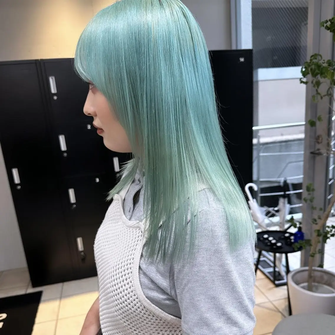 カラー セミロング ブリーチ ケアブリーチ ハイトーンカラー ヘアカラー トリートメント ♡韓国ヘア♡ ブリーチ✨ハイトーンのヘアスタイル