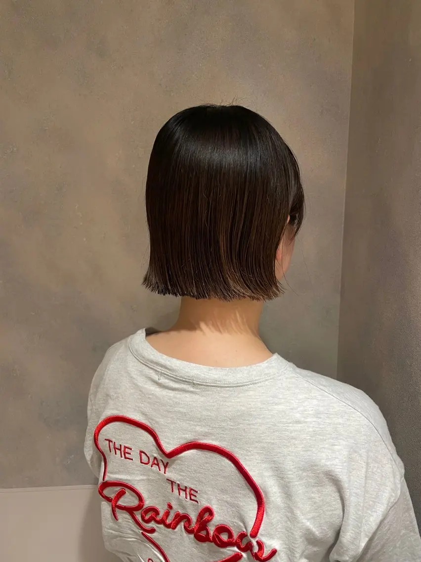 ショート カラー カット ヘアカラー 野町好花 レイヤー/髪質改善のヘアスタイル