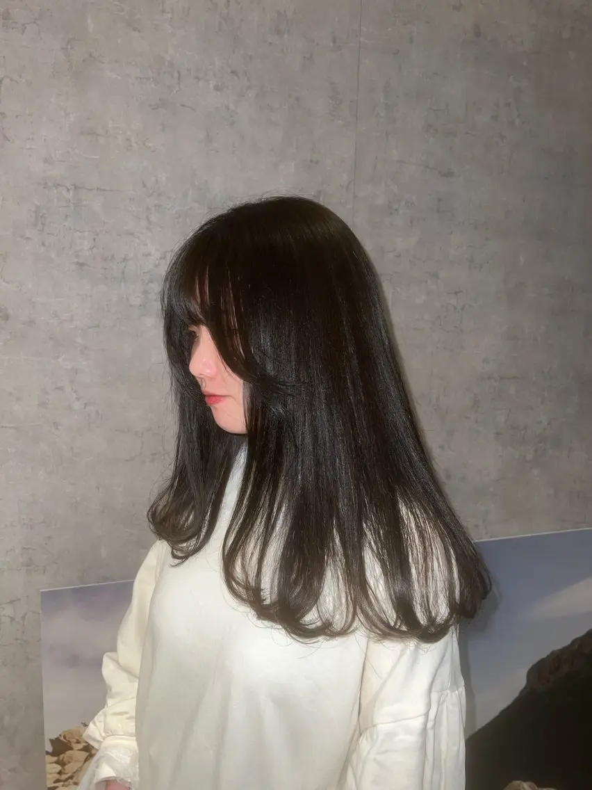 🩵スタイリストによる調整カット付き＋コテ巻き風ワンカールパーマ＋6000円相当のトリートメント付き🩵の写真