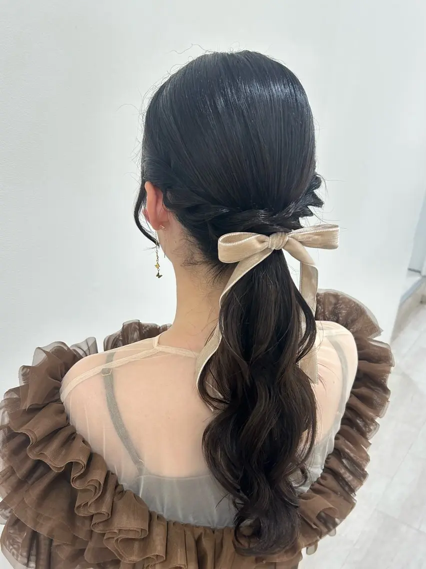 ロング ヘアアレンジ ポニーテール ヘアセット S. RIRUのヘアスタイル