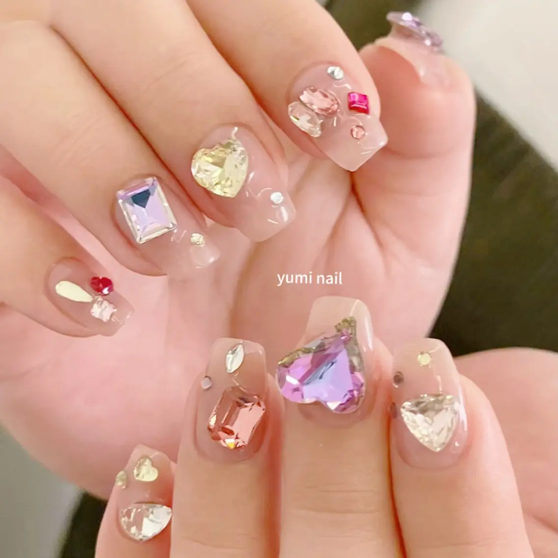 ネイル ハンドネイル 𝐲𝐮𝐦𝐢🎀 長さ出しデザイン専門のネイルデザイン