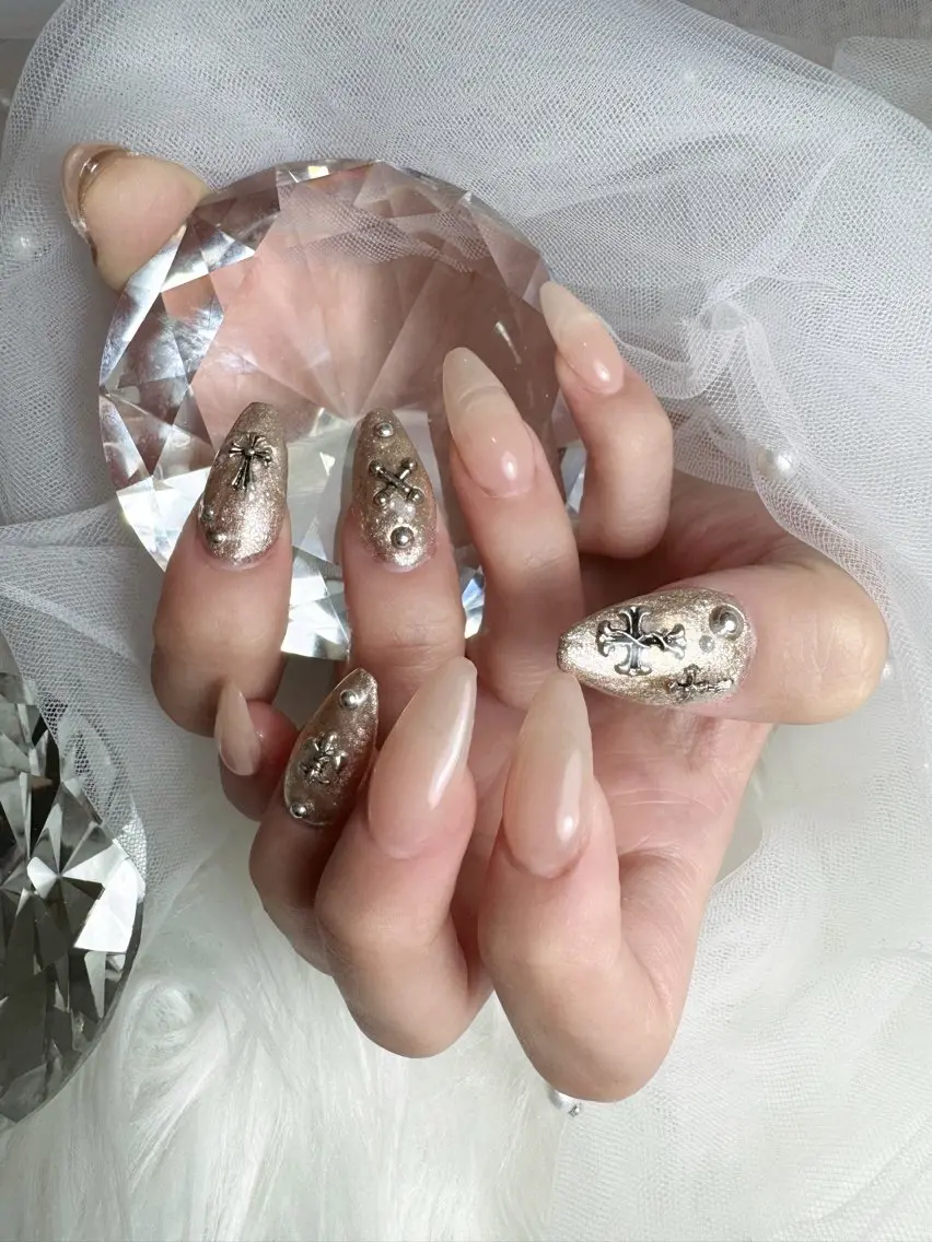 ネイル ハンドネイル BIJOU yuzuのネイルデザイン