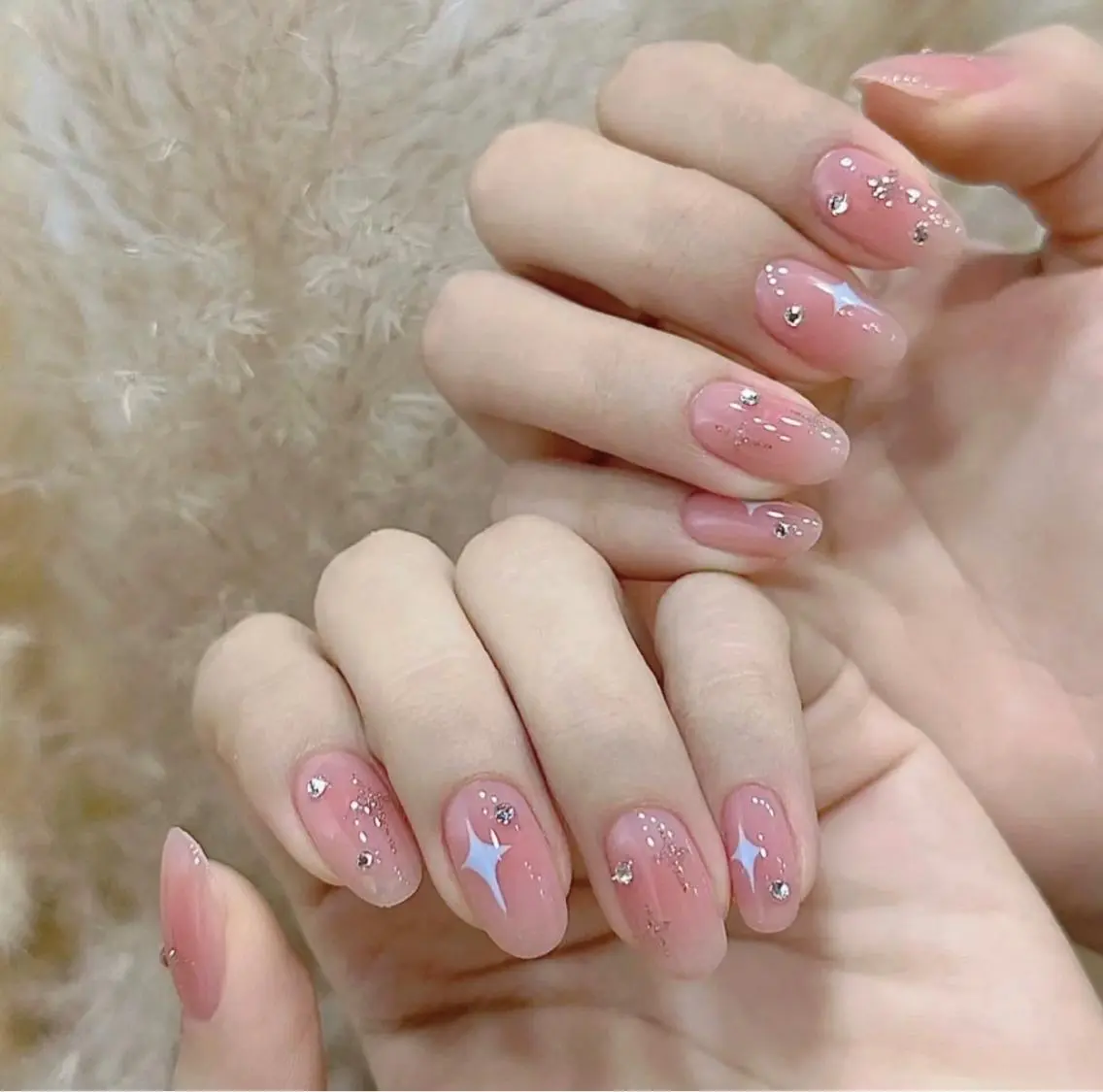 ネイル ハンドネイル Queens マオのネイルデザイン