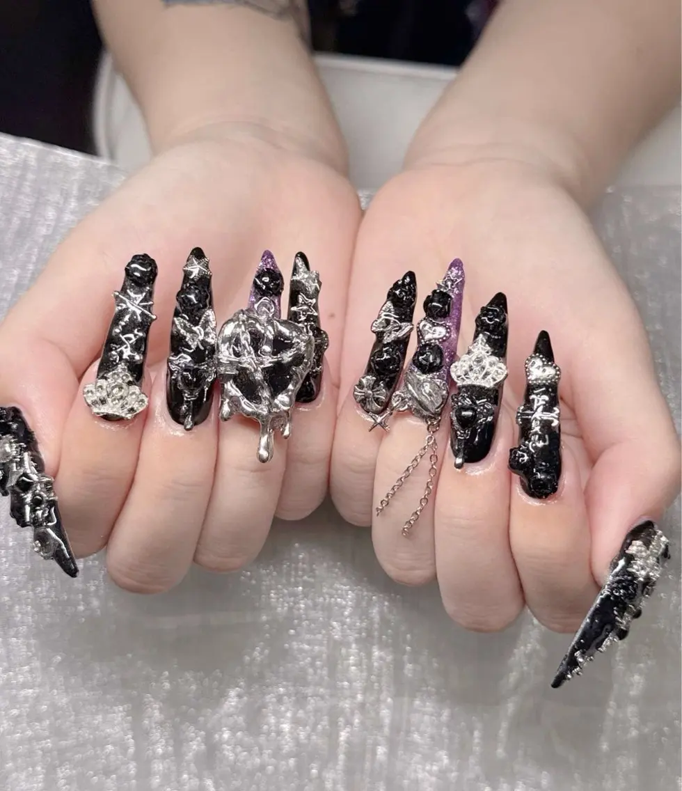 ネイル オーロラネイル チークネイル 長さ出し フットネイル フレンチネイル Lee Nails チップ長さだし専門店のネイルデザイン