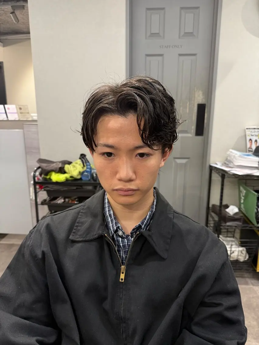 ショート パーマ メンズ カット パーマ fan.ray⚽️ 髙橋翔一のヘアスタイル