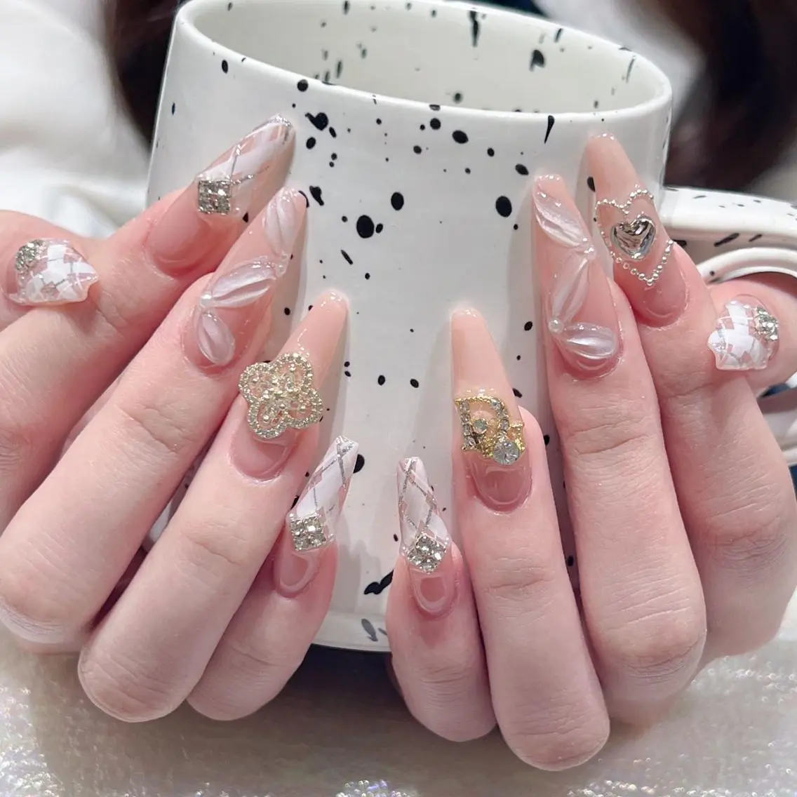 ネイル Queen's ゆなのネイルデザイン