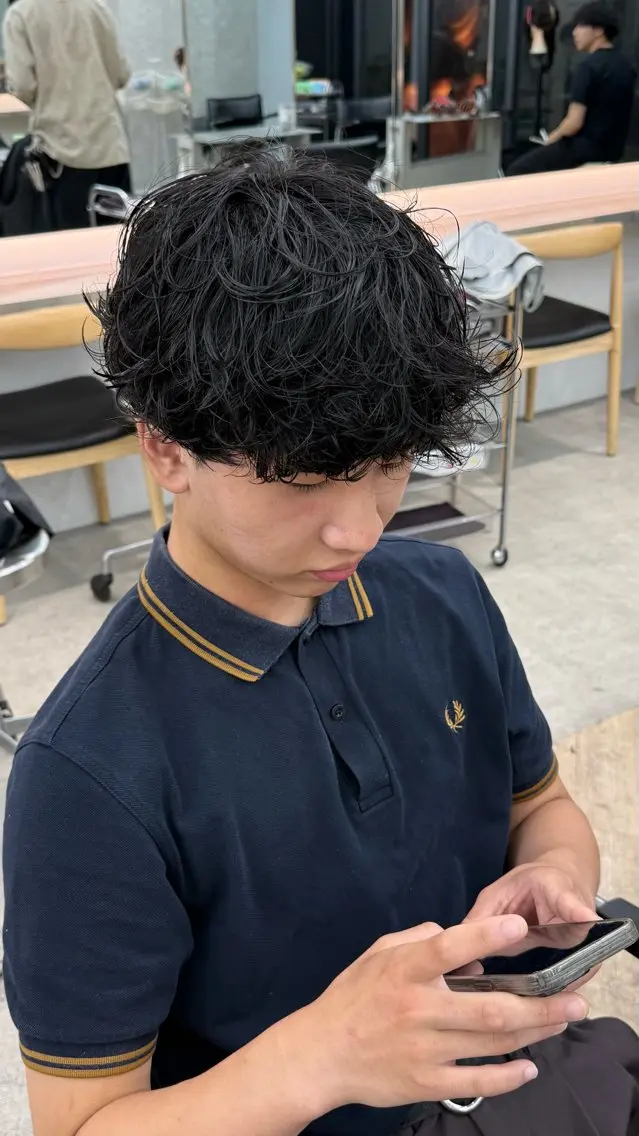 ショート カラー パーマ メンズ キッズ メンズパーマ シャドーパーマ 栄💗スパイキー⚡️ ｜パーマ｜haruのヘアスタイル