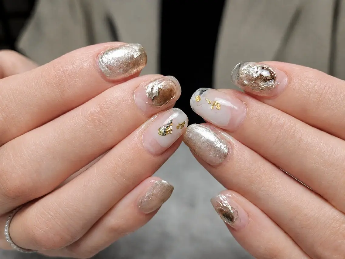 ネイル ニュアンスネイル SAKAI  ERIKAのネイルデザイン