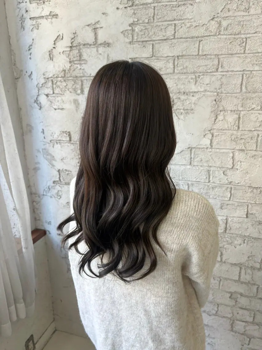 ロング カラー カット ヘアカラー トリートメント 艶カラー/縮毛矯正 🩶Kai🐏のヘアスタイル