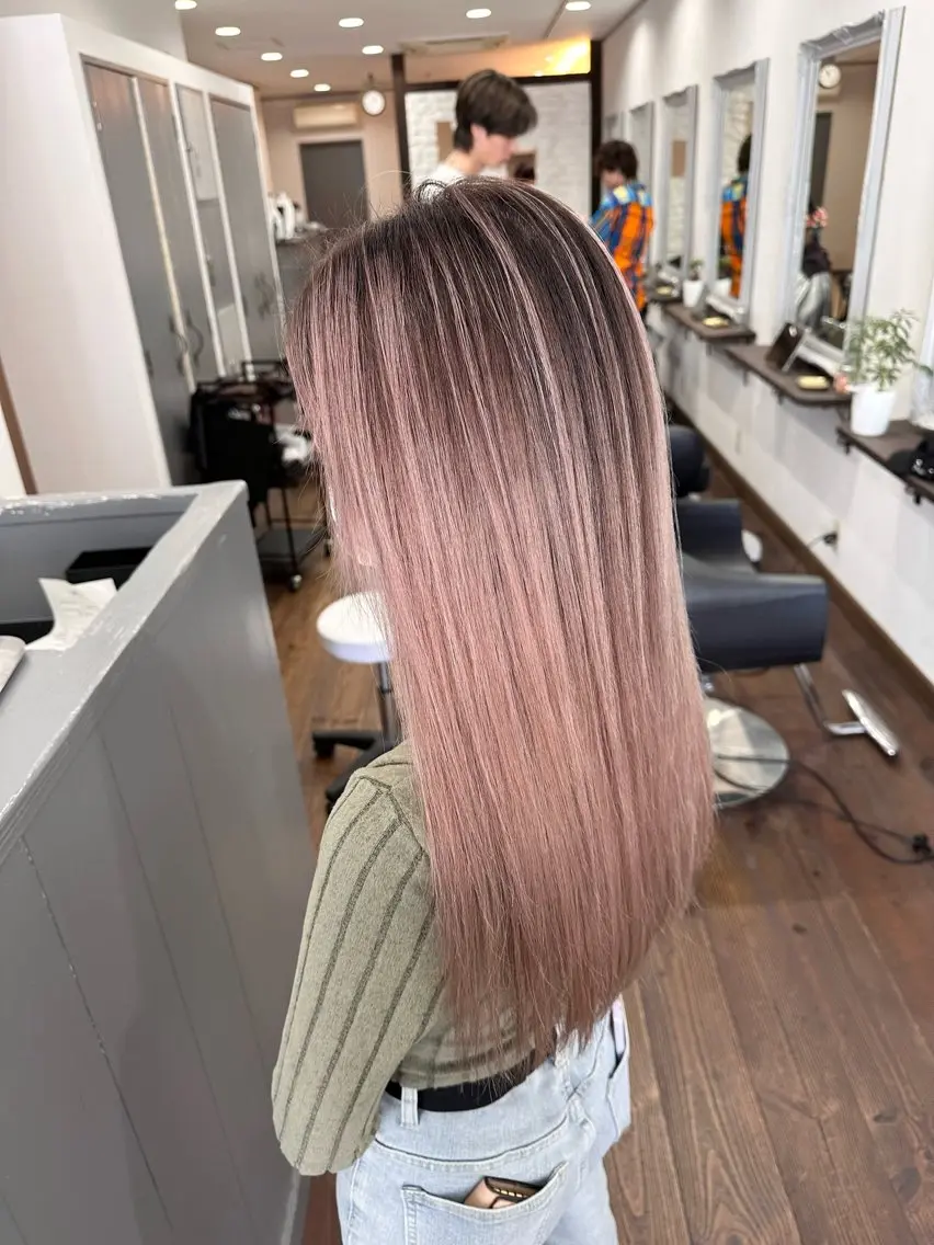 ロング カット ヘアカラー トリートメント バレイヤージュ 隅中秀弥のヘアスタイル
