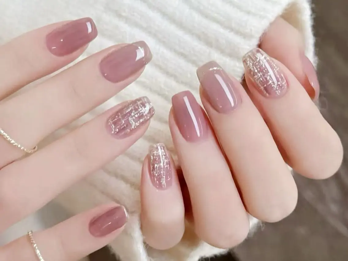 ネイル H3 Nail Tsuki🦋💙のネイルデザイン