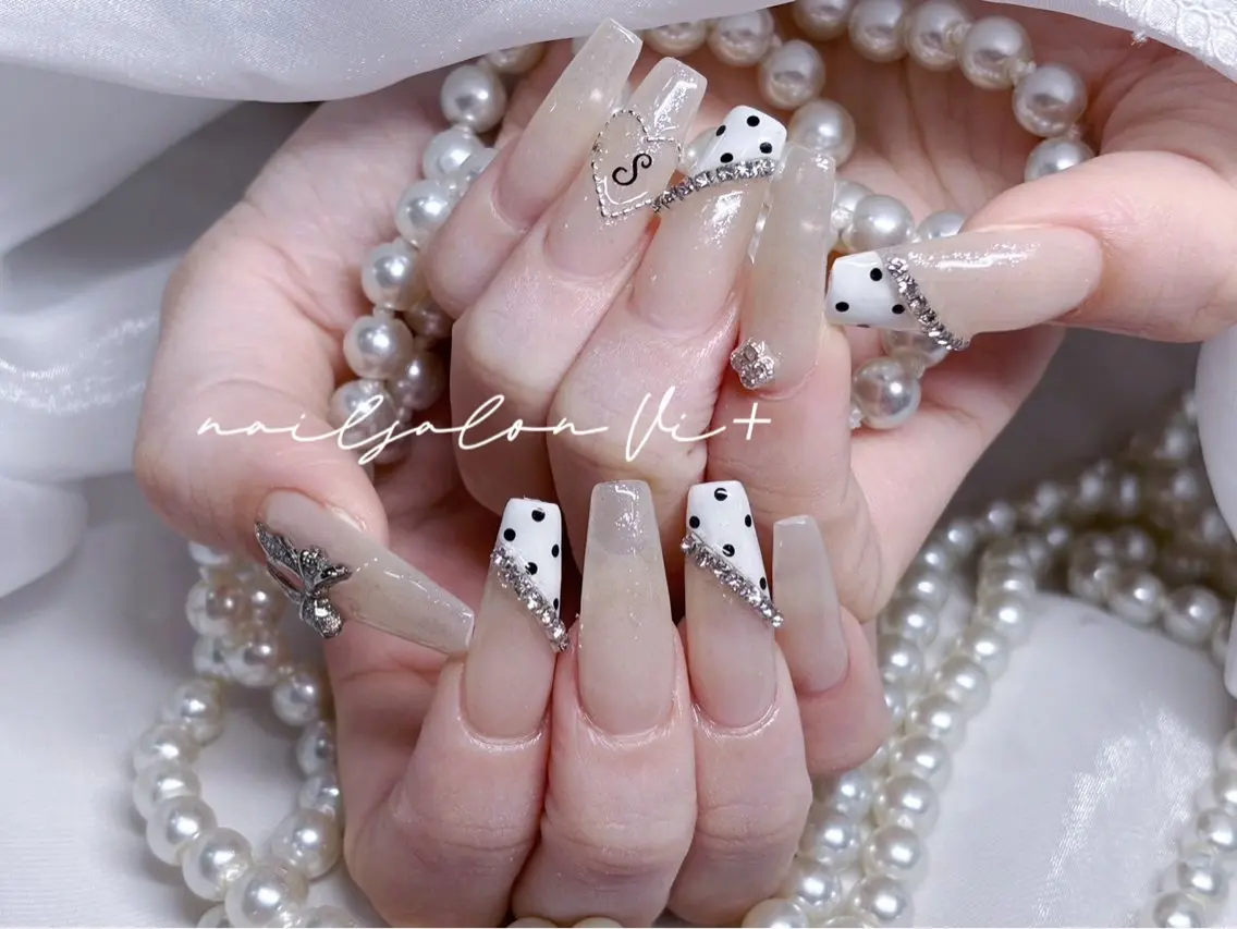 ネイル ハンドネイル ✨Nailsalon Vi+✨のネイルデザイン