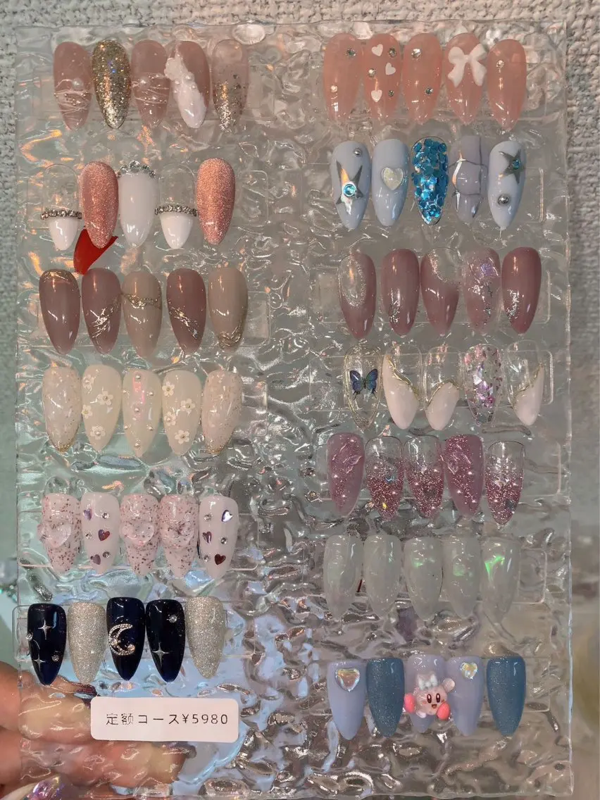 ネイル ハンドネイル Glow Nail スカルプ専門店のネイルデザイン